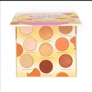Beauty Bakerie Eyeshadow Palette
